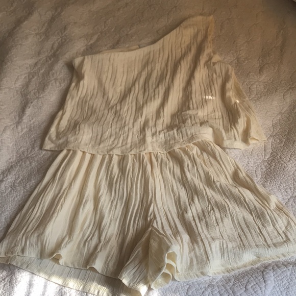 Gilli romper - Picture 4 of 5